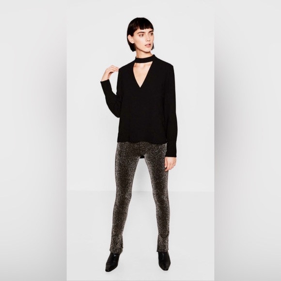 Zara Elegant Black Choker Cut Out Top Long Sleeve V-Neck Top NWT - Picture 5 of 13